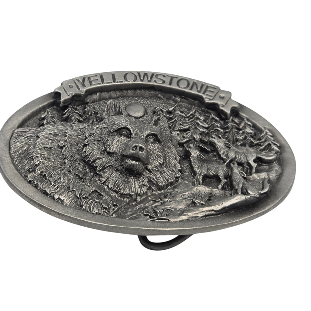 Pewter Yellowstone Wolf Scene Belt Buckle #5105