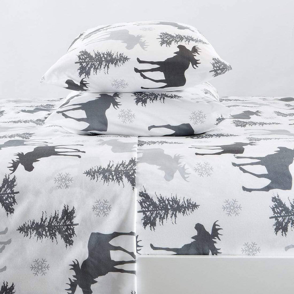 4-Piece Lodge Microfiber Sheet - Mountain Ridge Collection: King / Forest Trail