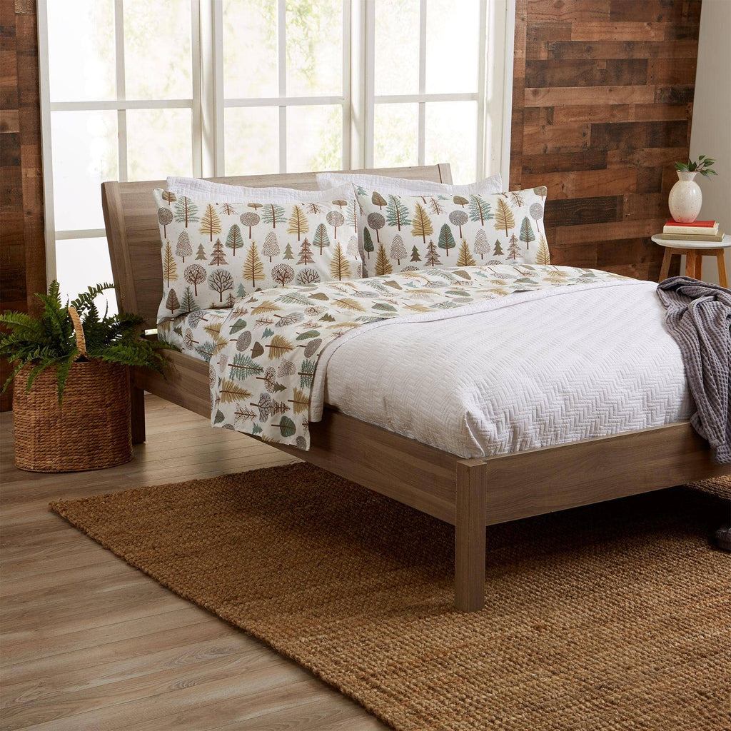 4-Piece Lodge Microfiber Sheet - Mountain Ridge Collection: King / Forest Trail