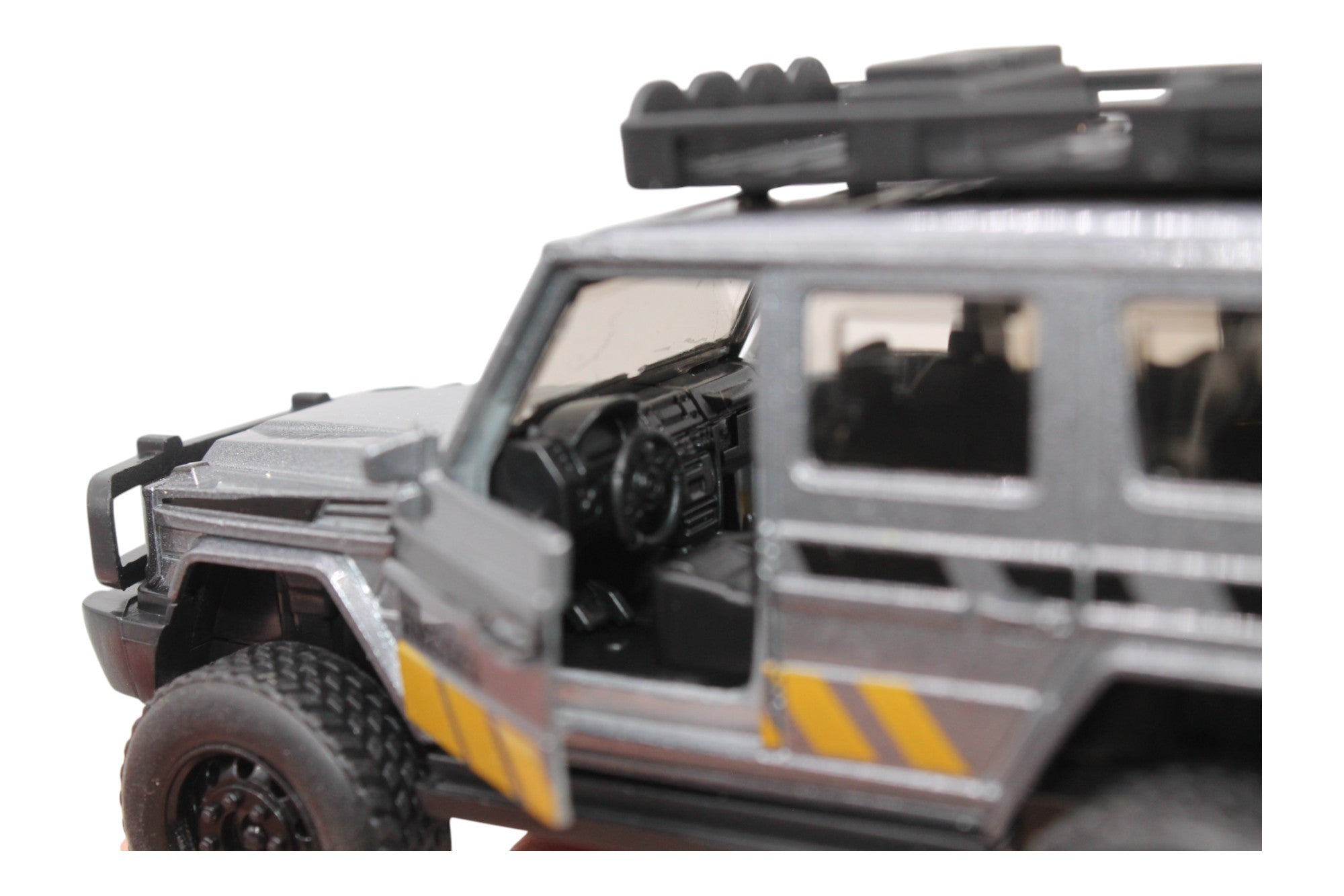 Pull Back Metal Off-Road SUV- Silver
