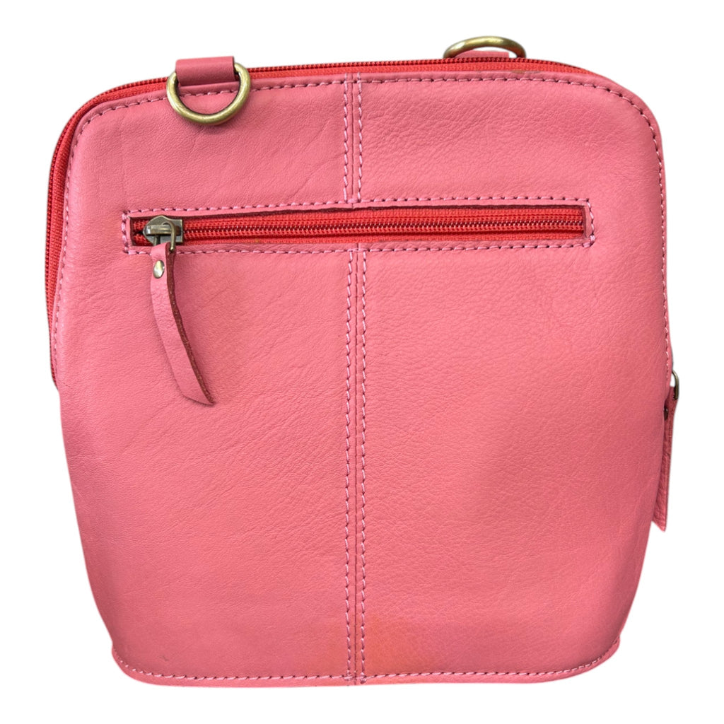 Montana Twist Genuine Leather Quilted Crossbody Bag - Pink